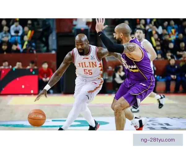 布罗瓦罗内：胜科莫关键在何处