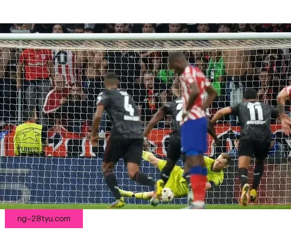 法兰克福后卫科林斯战拜仁誓胜